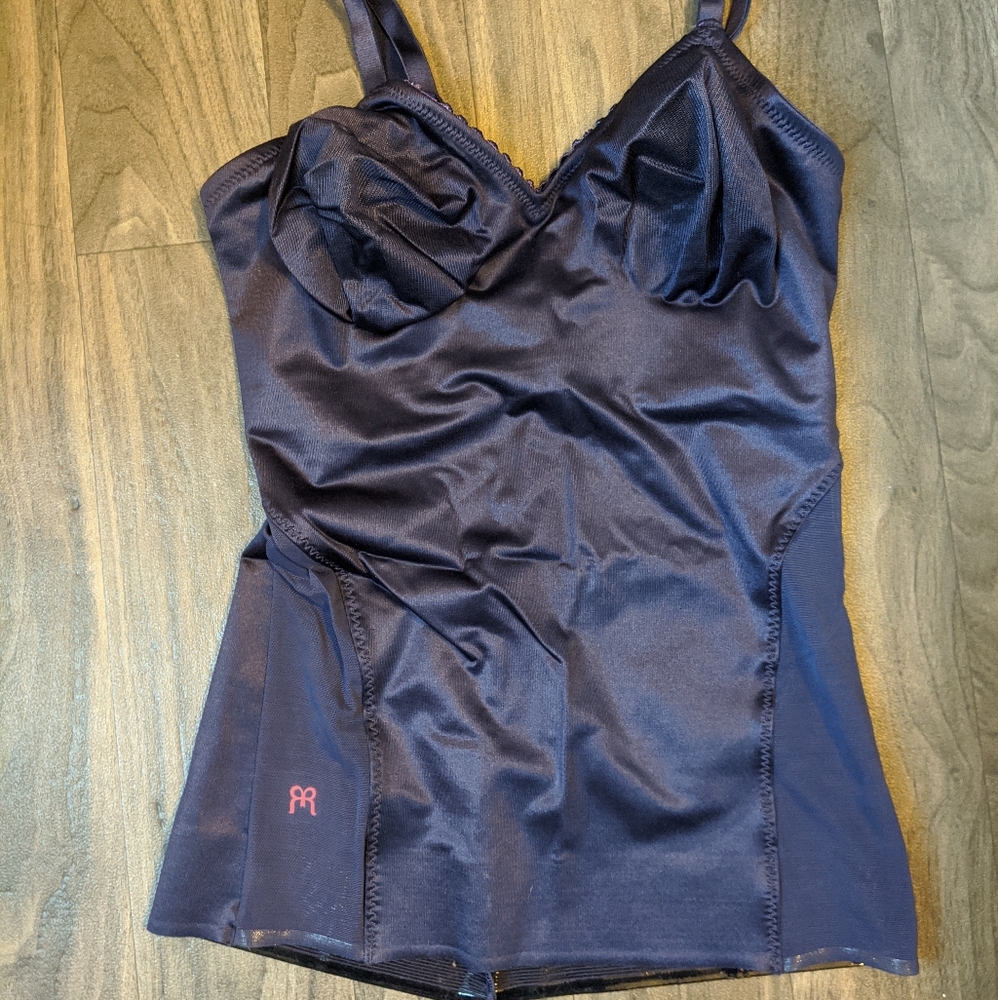 Ruby ribbon light support Cami